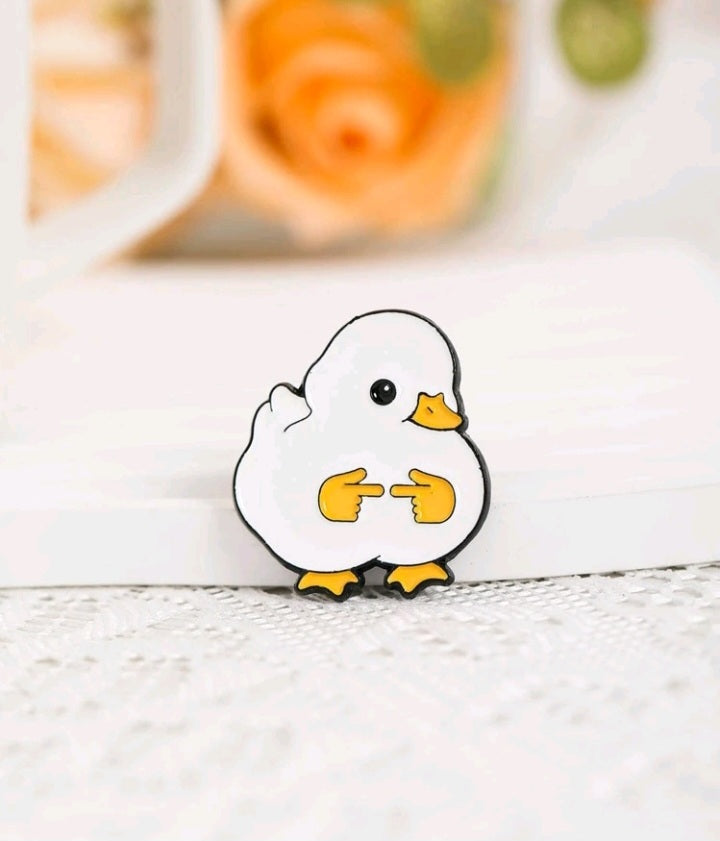 Broche con Diseño de Pato JN09