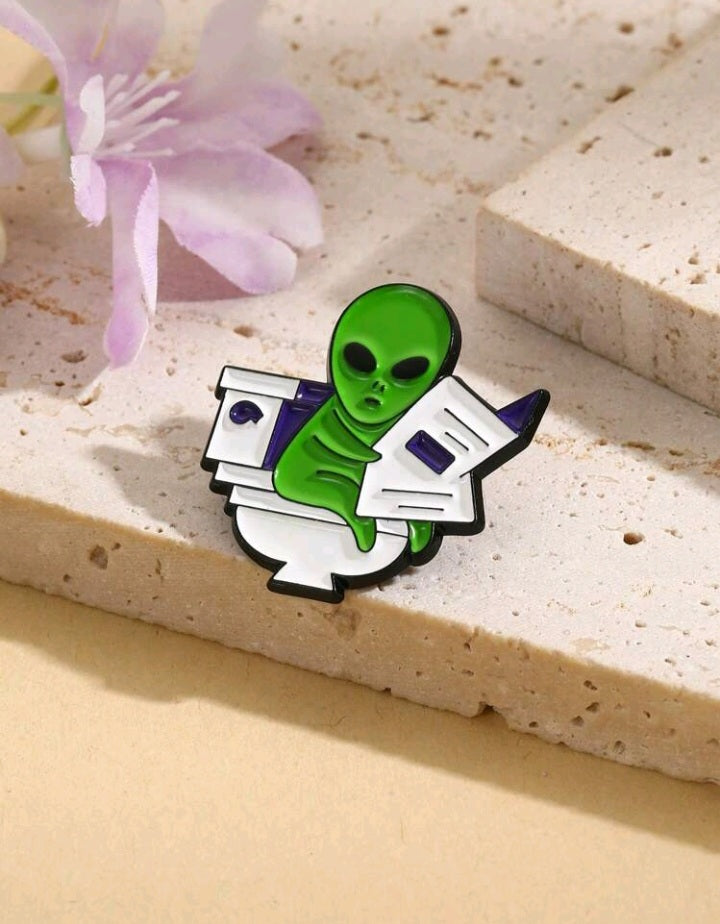 Broche de Alienígena Leyendo JT05