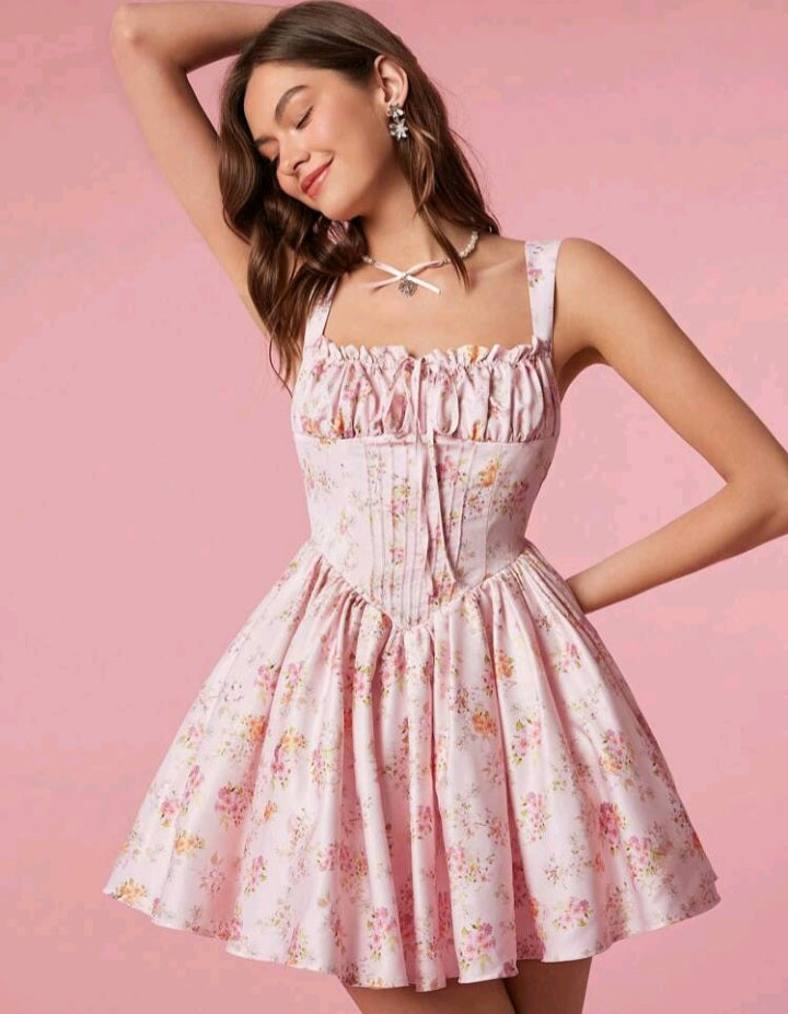 Vestido Corto Tipo Milkmaid KB02