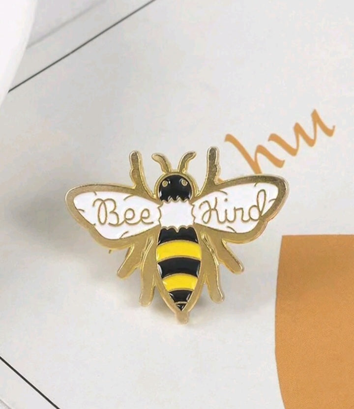 Broche con Diseño de Abeja KZ05