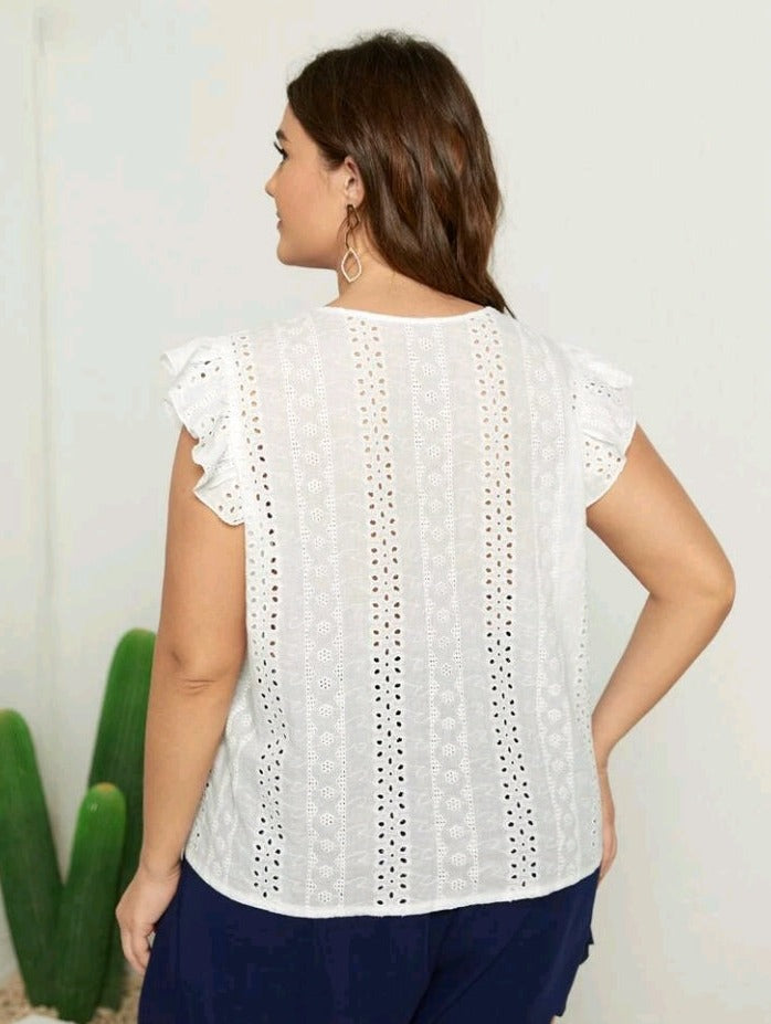 Blusa con bordado con ojal (69)